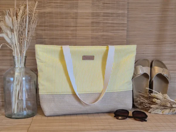 sac de plage taille moyenne, sac cabas, grand sac, rayures jaunes, rayé, Johanna Créations, artisanant, fait main, Challain la potherie