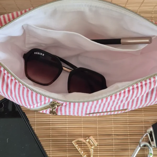 Intérieur du sac demi-lune rayé rose, doublure blanche – sur le site Johanna Créations