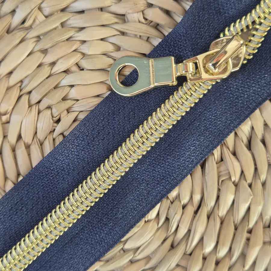 Bleu marine & doré