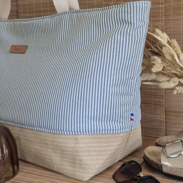 Sac de plage grande taille rayures vertes et base raphia sur le site Johanna Créations