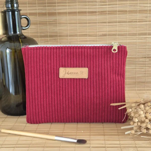 Trousse plate velours côtelé lie de vin sur le site Johanna Créations