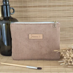 Trousse plate marron Trousse plate velours côtelé marron clair sur le site Johanna Créations